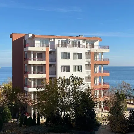 Apartament Riviera Rawda