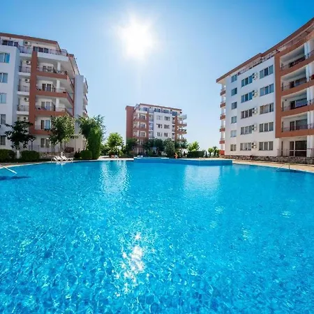Apartament Riviera Rawda