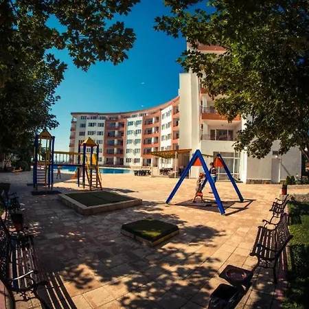 Apartament Riviera Rawda