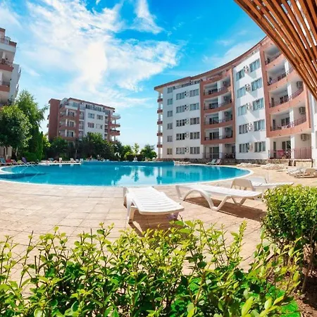 Apartament Riviera Rawda
